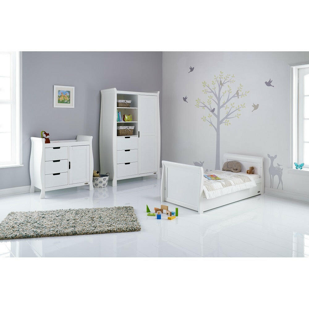 Obaby Stamford Classic Sleigh 3 Piece Room Set (White)