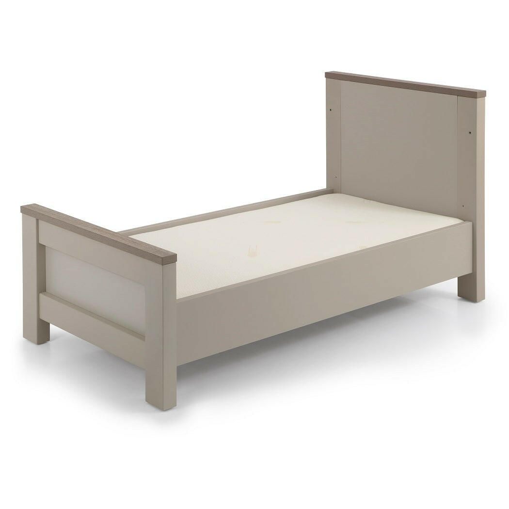 Babystyle Bordeaux Nursery Furniture Set - Oatmeal - 3 Piece (Free Mattress)