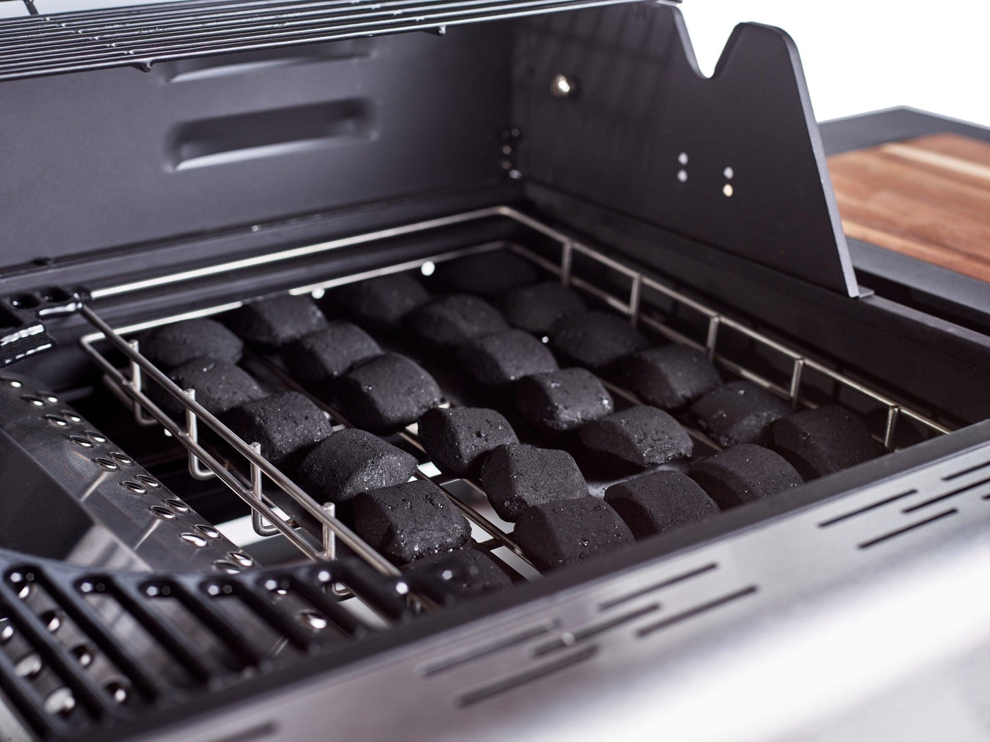 Outback Red Jupiter 4 Burner Hybrid BBQ