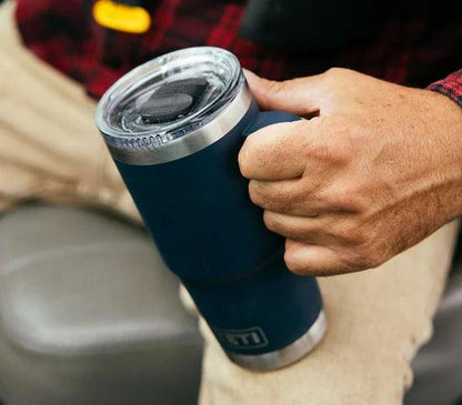 Yeti Rambler 20oz 591ml Travel Mug with Stronghold Lid